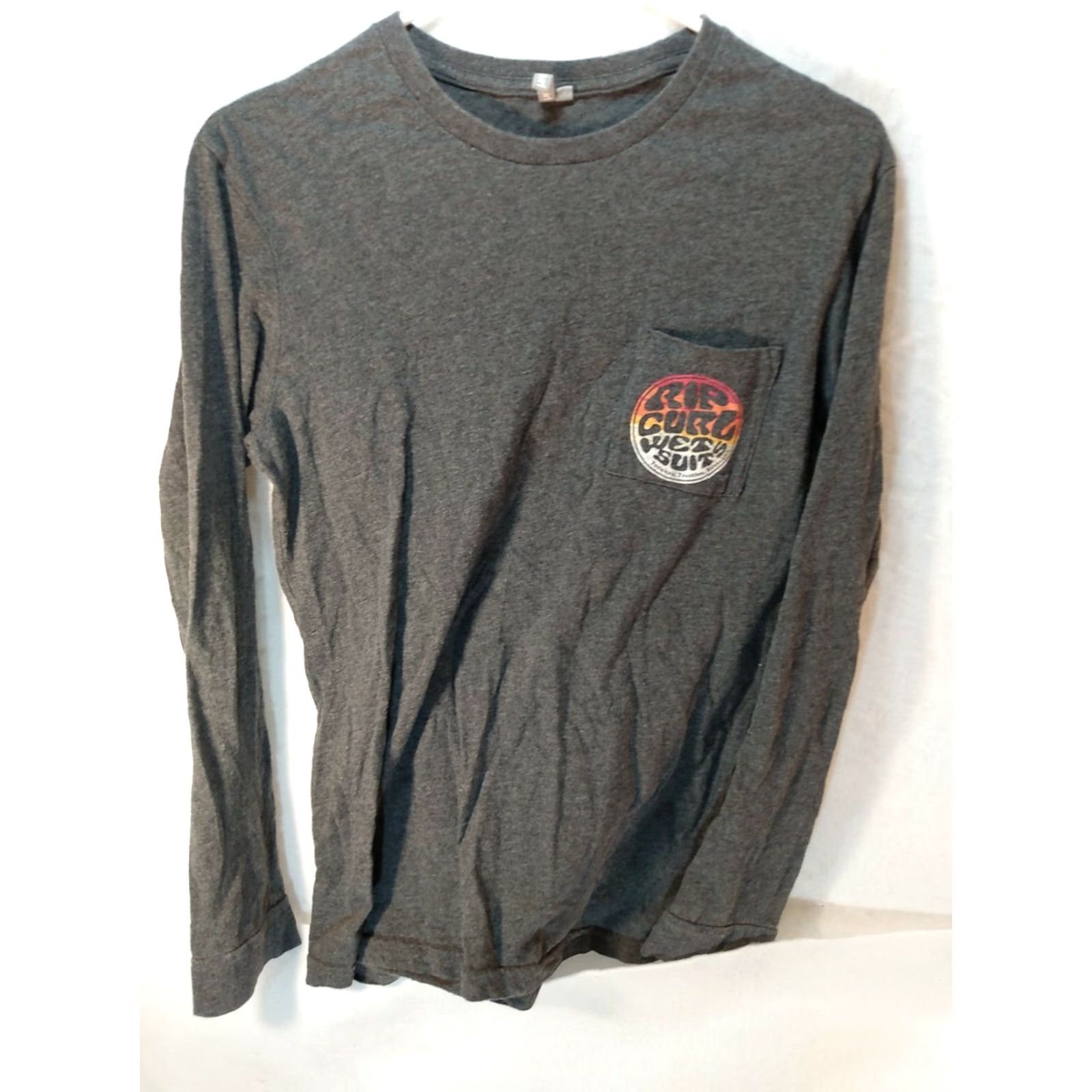 Rip Curl RIP CURL Wet Suits LS TShirt Men Small New Gray S Regular TShirt Mens Size US S / EU 44-46 / 1 - 3 Thumbnail