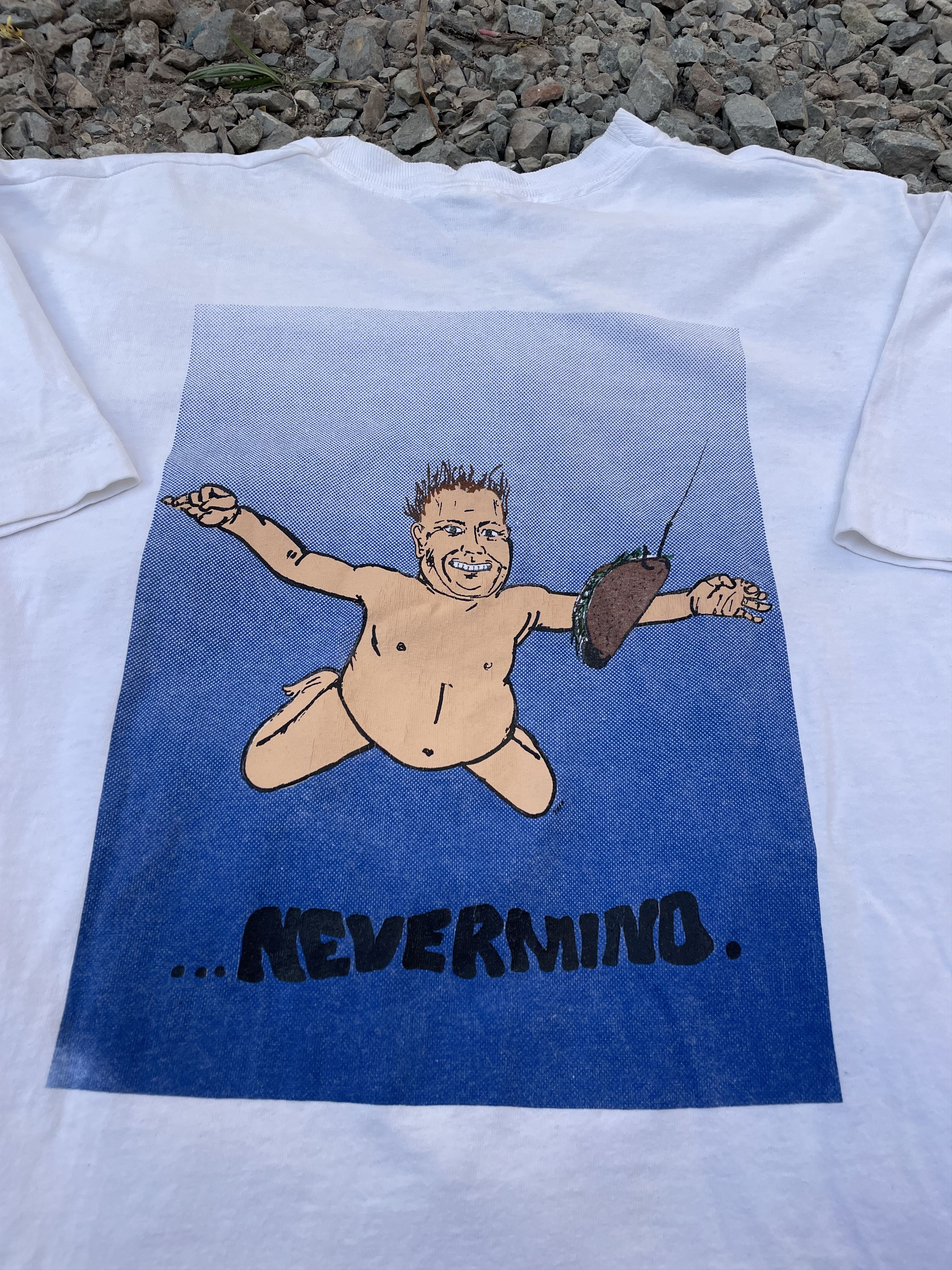Vintage Vintage 90s Rare Nirvana Nevermind Parody Shirt Size US XL / EU 56 / 4 - 1 Thumbnail