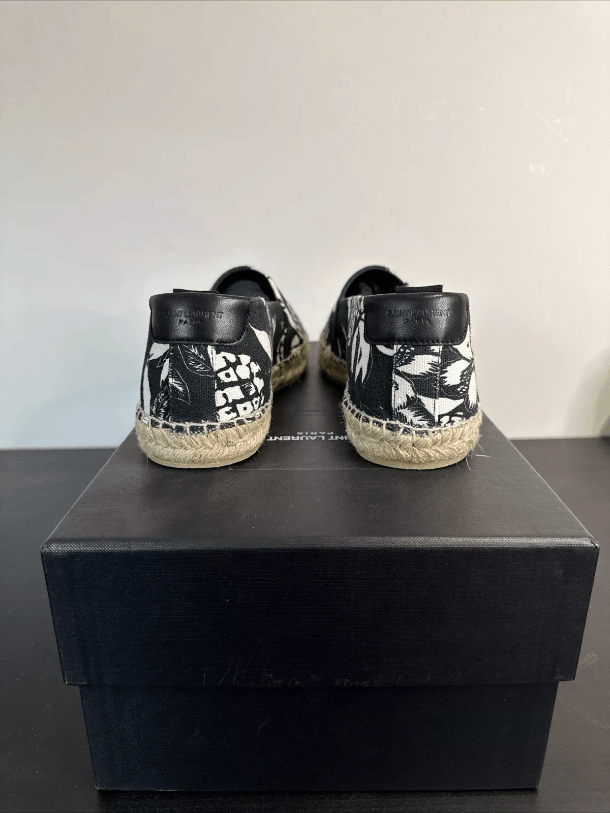 Yves Saint Laurent YSL Saint Laurent Men's Canvas Leather Espadrilles Size 39 Size US 6 / EU 39 - 4 Thumbnail