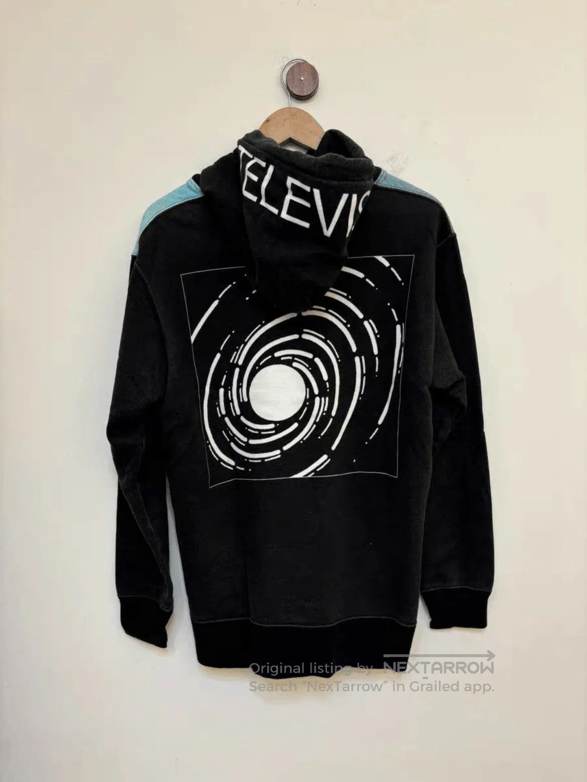 Undercover Sz 2 Undercover Televison Figure Hoodie. Size US M / EU 48-50 / 2 - 9 Thumbnail