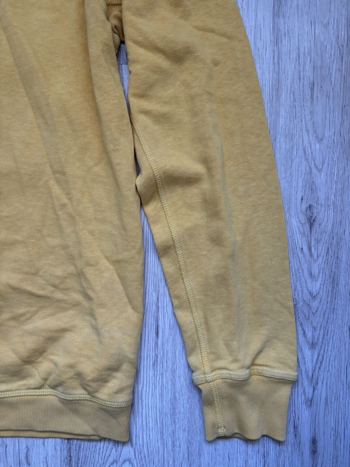 Stone Island Stone island sweatshirt no patch with flaws Size US M / EU 48-50 / 2 - 3 Thumbnail