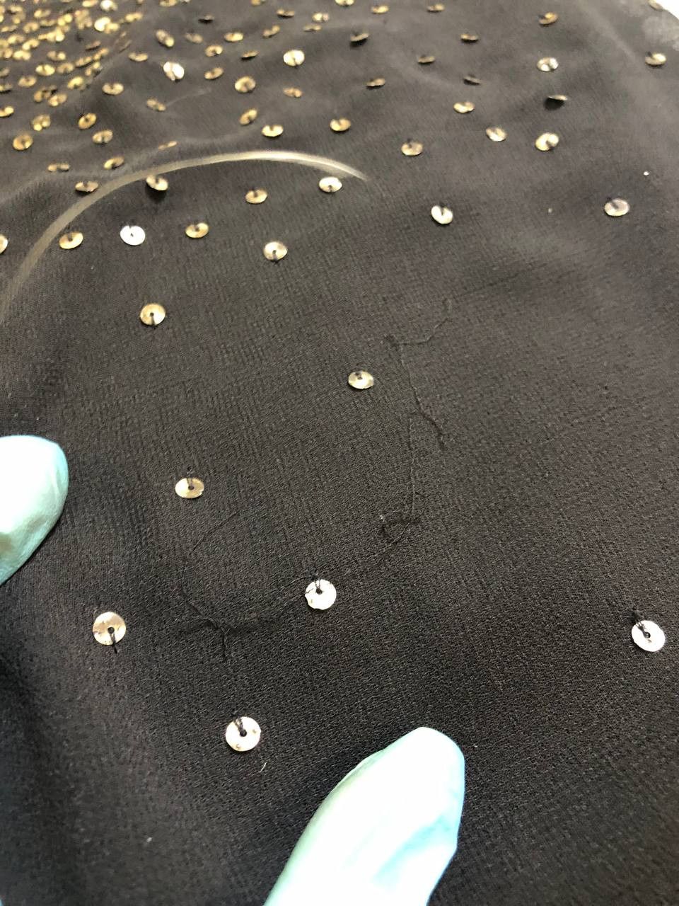Polo Ralph Lauren LAUREN RALPH LAUREN BLACK VINTAGE GOLD SEQUIN BLOUSE Size XS / US 0-2 / IT 36-38 - 6 Thumbnail