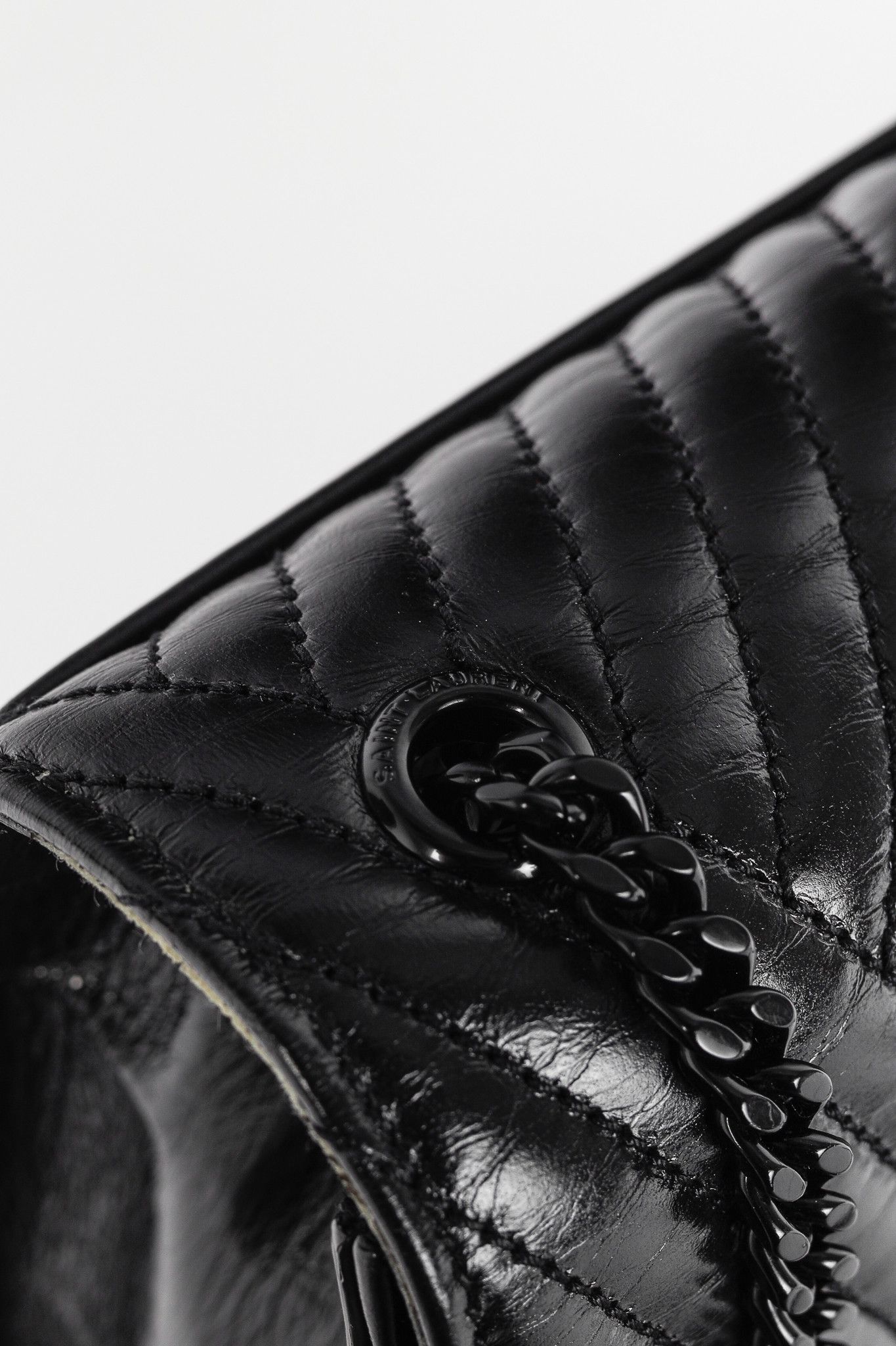 Saint Laurent Paris Saint Laurent Kate Medium Black Matelassé Leather Crossbody Size ONE SIZE - 9 Thumbnail