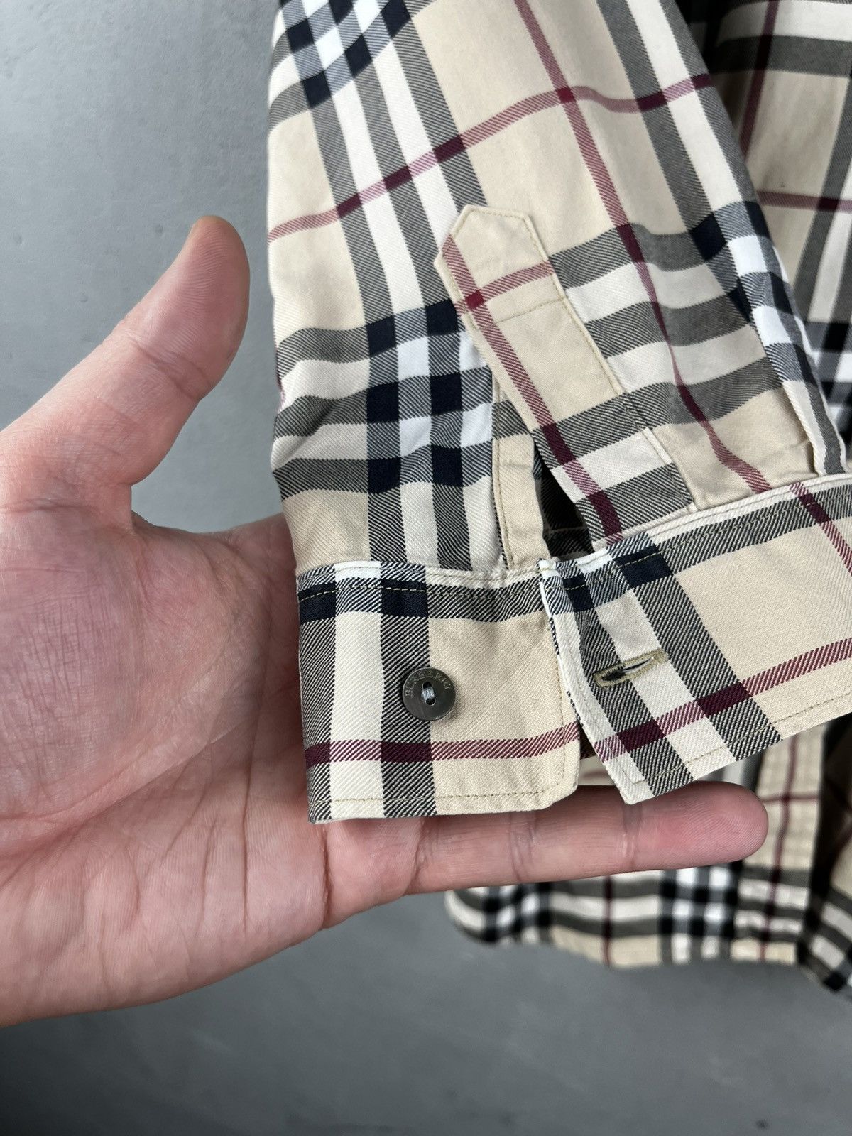 Burberry Burberry button shirt Size L / US 10 / IT 46 - 9 Thumbnail