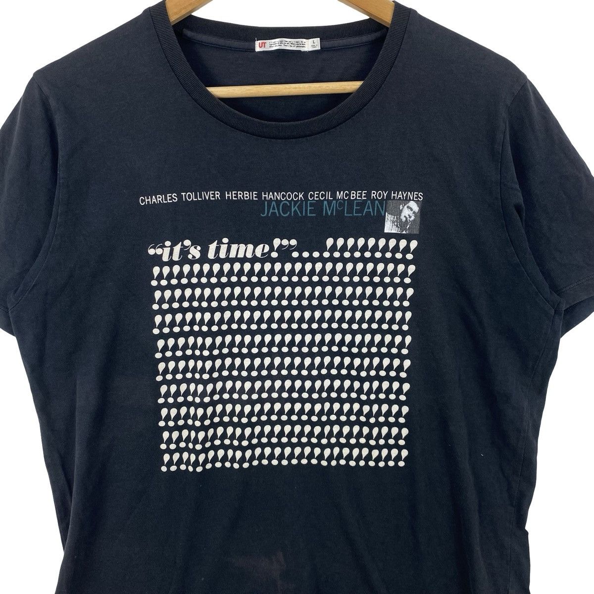 Uniqlo UNIQLO UT JACKIE McLean “It’s Time” Jazz Album Graphic Size US L / EU 52-54 / 3 - 6 Thumbnail