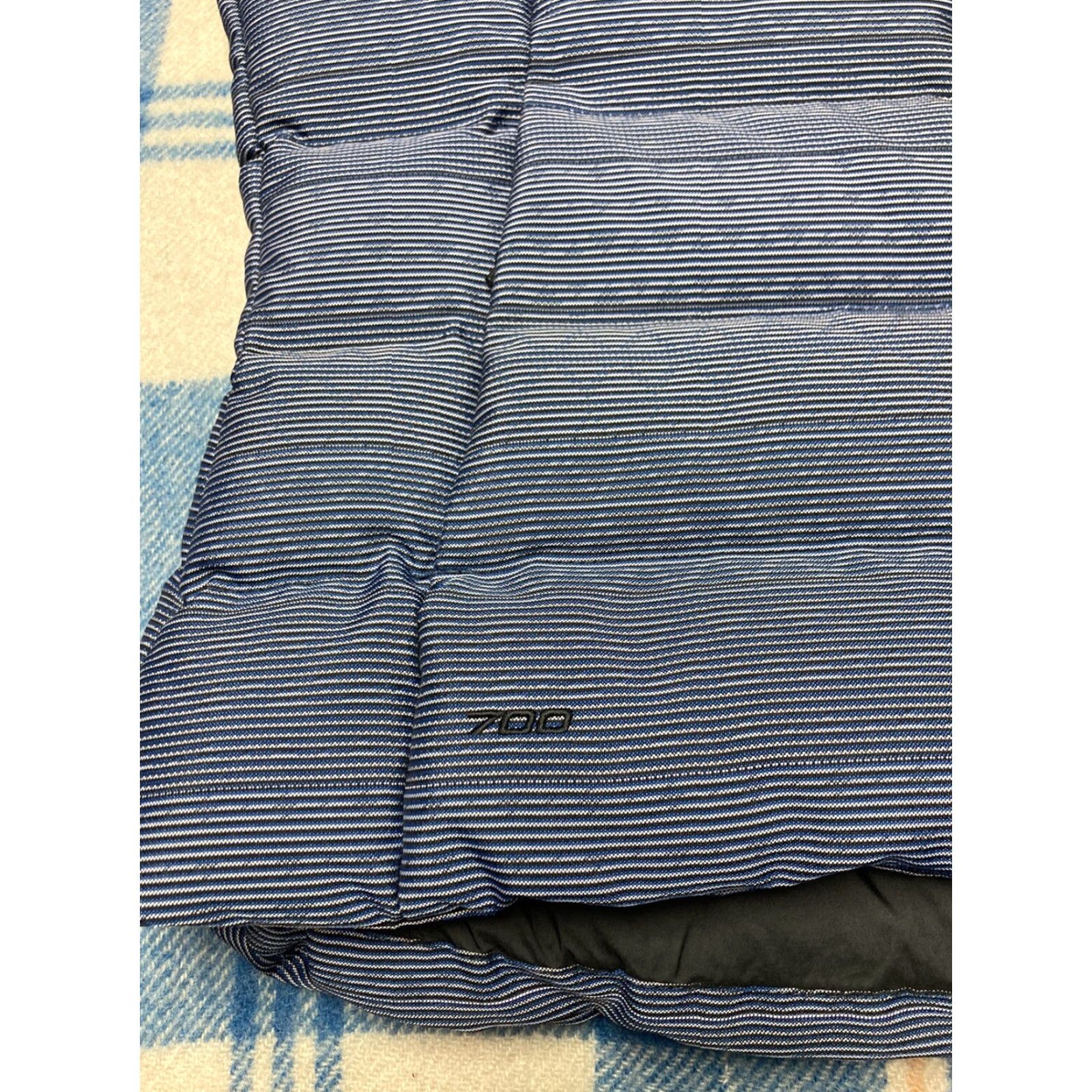The North Face VINTAGE The North Face 700 Goose Down Vest Womens M Blue Puffer Jacket Winter Size M / US 6-8 / IT 42-44 - 3 Thumbnail