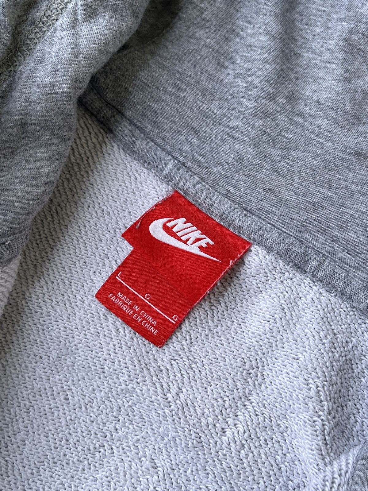 Nike Vintage NIKE USATF GREY HOODIE y2k Size US L / EU 52-54 / 3 - 9 Thumbnail
