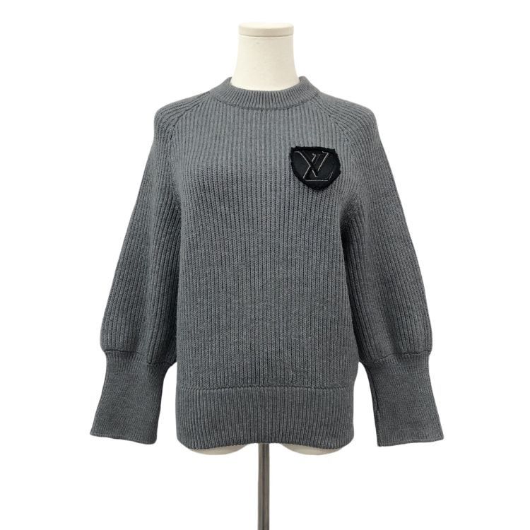 Louis Vuitton Louis Vuitton Logo Patch Sweater Size L Size US L / EU 52-54 / 3 - 1 Thumbnail