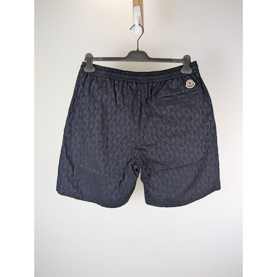 Moncler o1rshd1 Pantalone Bermuda in Navy Size US 36 / EU 52 - 14 Thumbnail