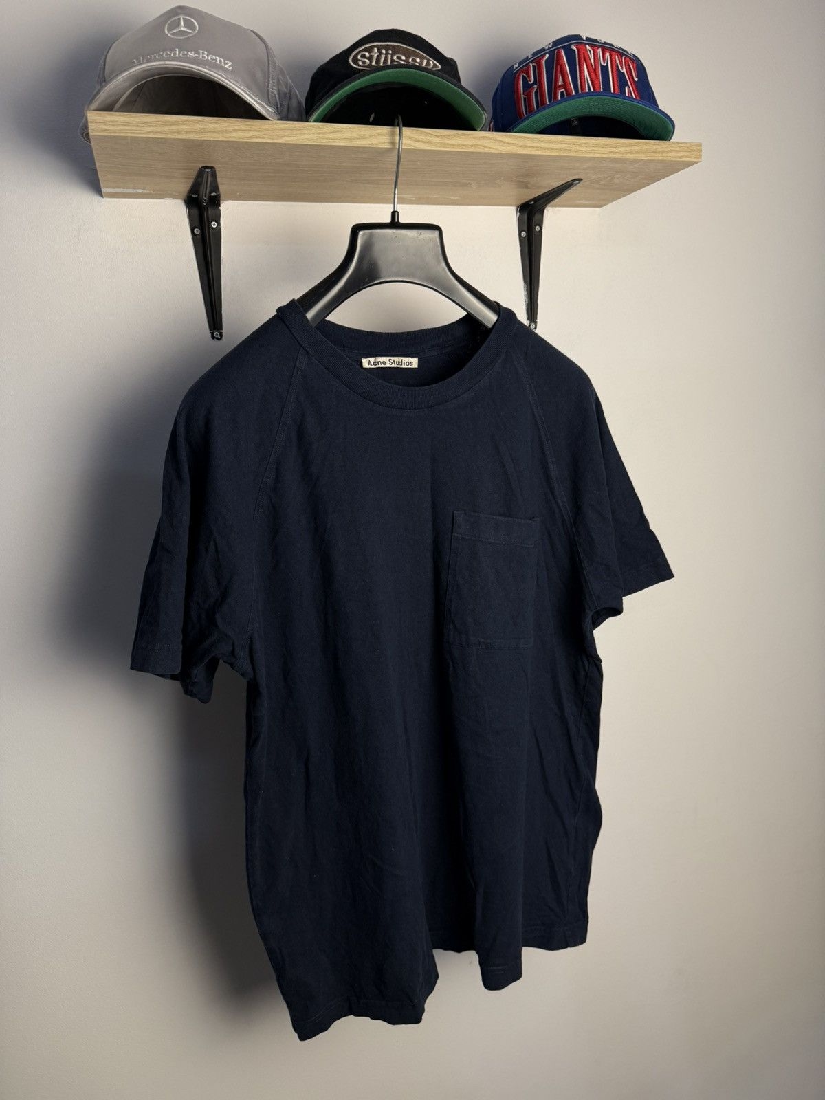 Acne Studios ACNE STUDIOS REVERSE LABEL POCKET T-SHIRT NAVY Size US L / EU 52-54 / 3 - 4 Thumbnail