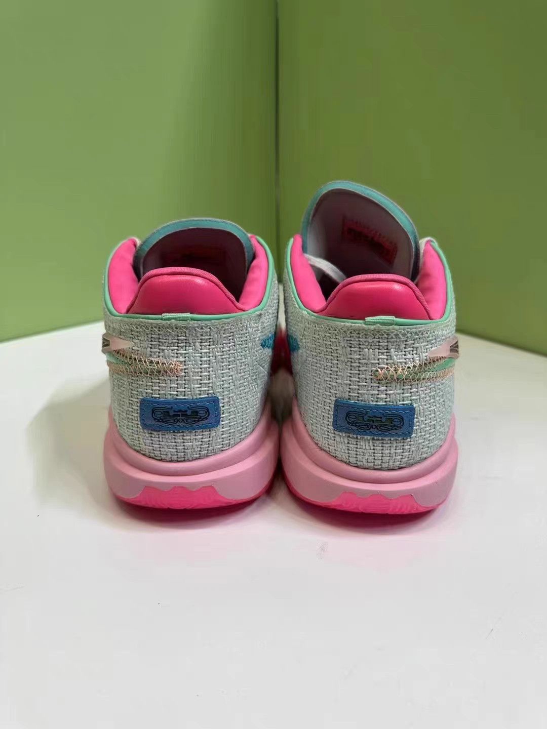 Nike Nike LeBron 20 Pink Mint Green K15 Size US 13 / EU 46 - 6 Thumbnail