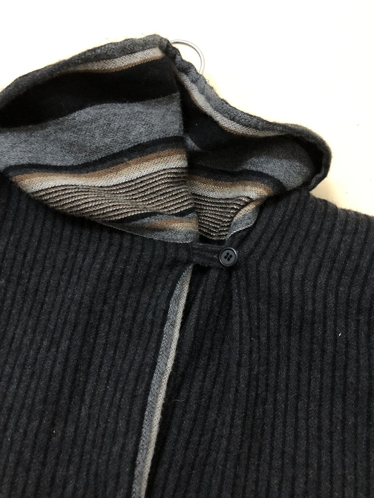 Issey Miyake × Vintage Vintage 70’s Issey Miyake Turtle Neck Sweaters Wool Size US L / EU 52-54 / 3 - 7 Thumbnail