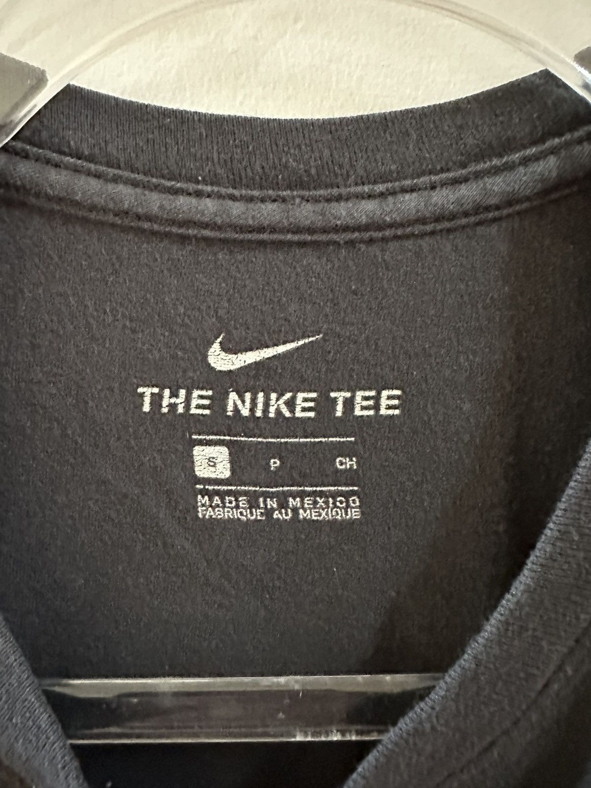 Nike Nike World Flag T-Shirt Size US S / EU 44-46 / 1 - 3 Thumbnail
