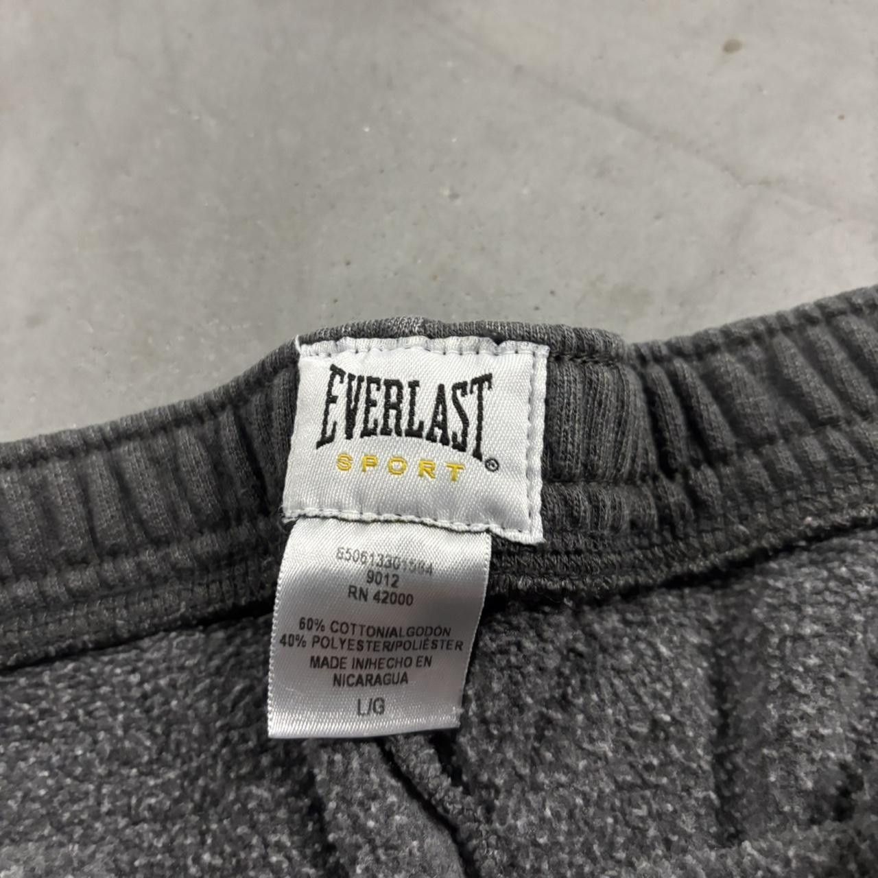 Vintage Crazy Vintage Y2K/2000s Baggy Dark Grey Skater Essential Sweatpants! Size L Size US 36 / EU 52 - 6 Thumbnail