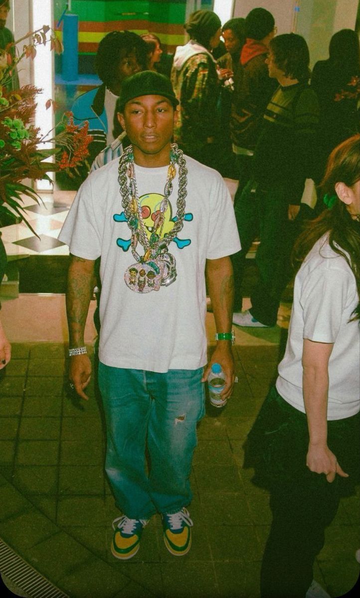 Billionaire Boys Club Vintage OG BBC Ice Cream “Cones & Bones” Japan Pharrell Tee Size US M / EU 48-50 / 2 - 1 Thumbnail