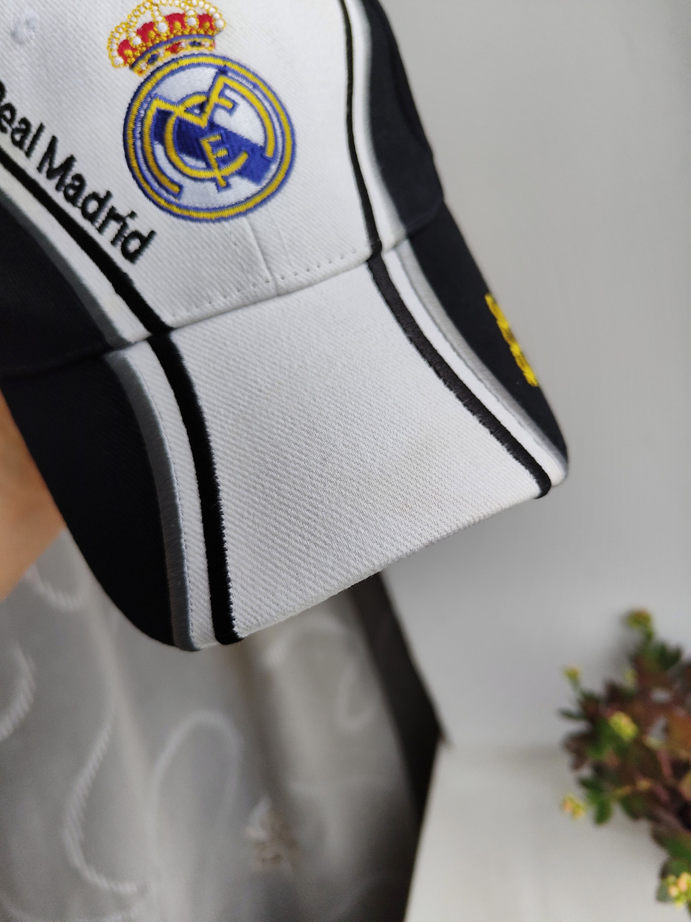 Vintage Vintage Real Madrid Baseball Cap Vintage Very Rare Cap Size ONE SIZE - 11 Thumbnail