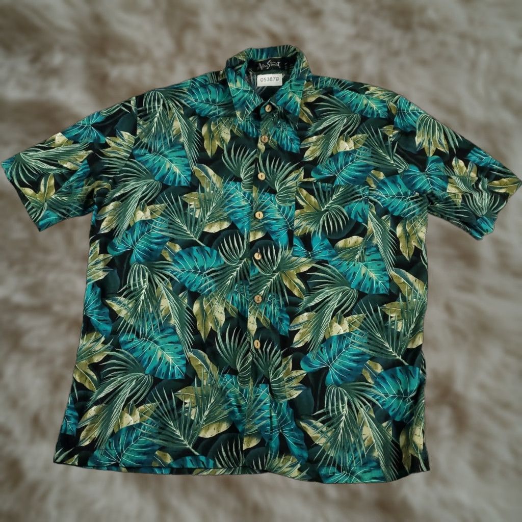 Tommy Bahama VINTAGE Tommy Bahama Shirt Men XL Hawaiian Short Sleeve Floral Casual Beach Summer Size US XL / EU 56 / 4 - 1 Thumbnail