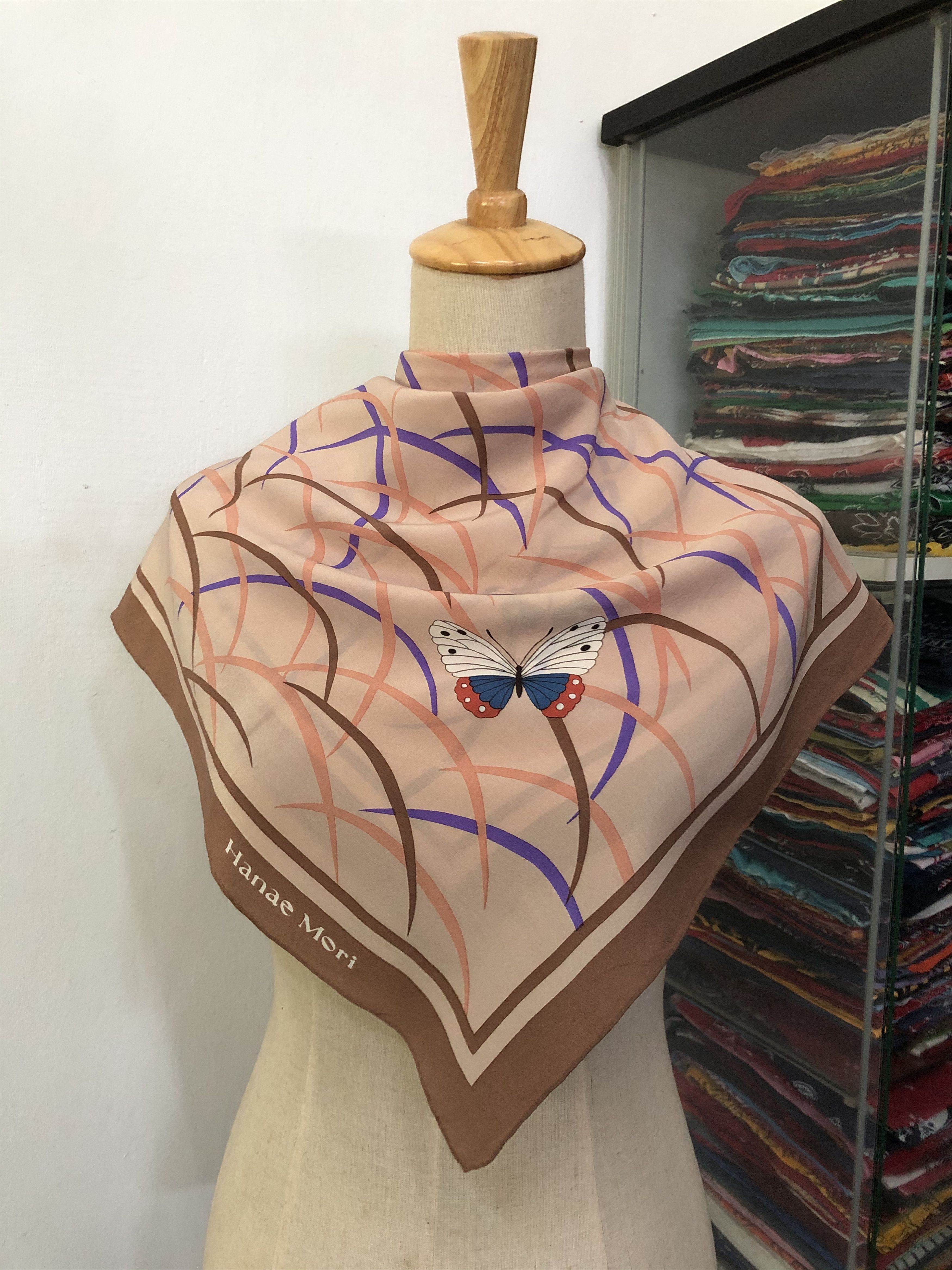 Hanae Mori × Vintage Vintage Hanae Mori Silk Scarf Size ONE SIZE - 1 Thumbnail