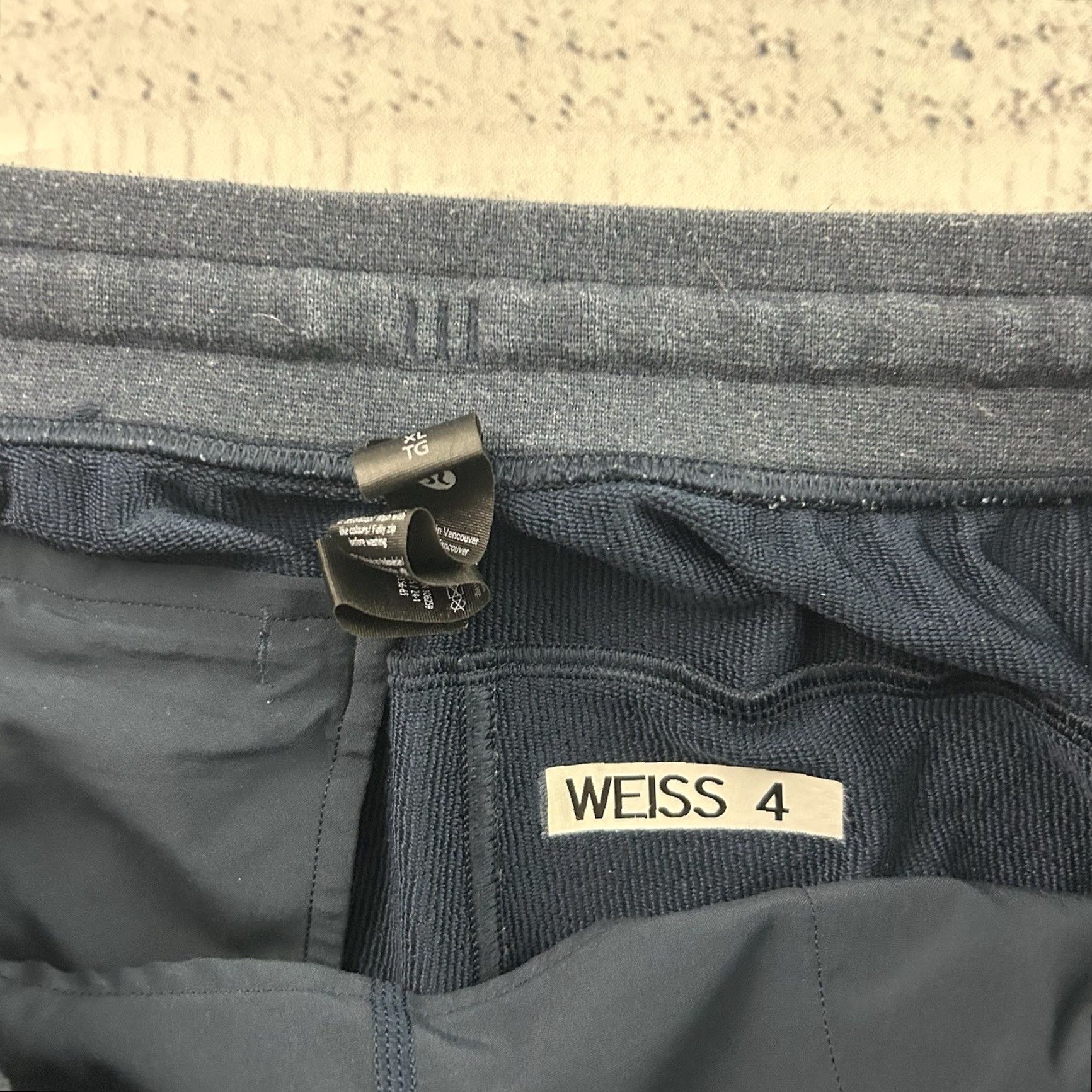 Lululemon VINTAGE Lululemon City Sweat Jogger Men XL Blue Size US 36 / EU 52 - 4 Thumbnail