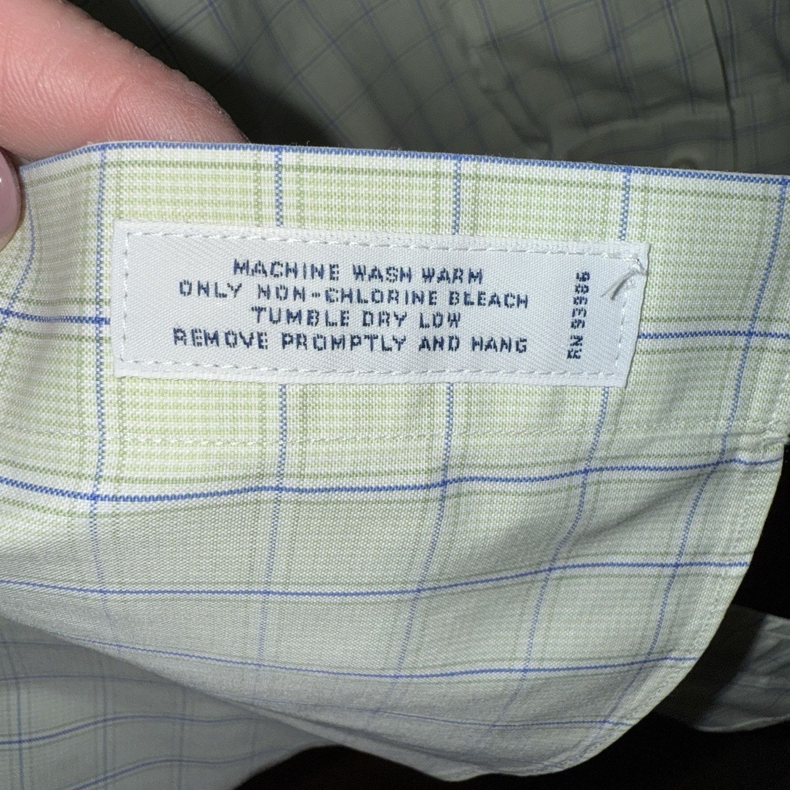 Brooks Brothers Brooks Brothers 15 1/2-34 Men’s Plaid Long Sleeve Slim Size US M / EU 48-50 / 2 - 4 Thumbnail