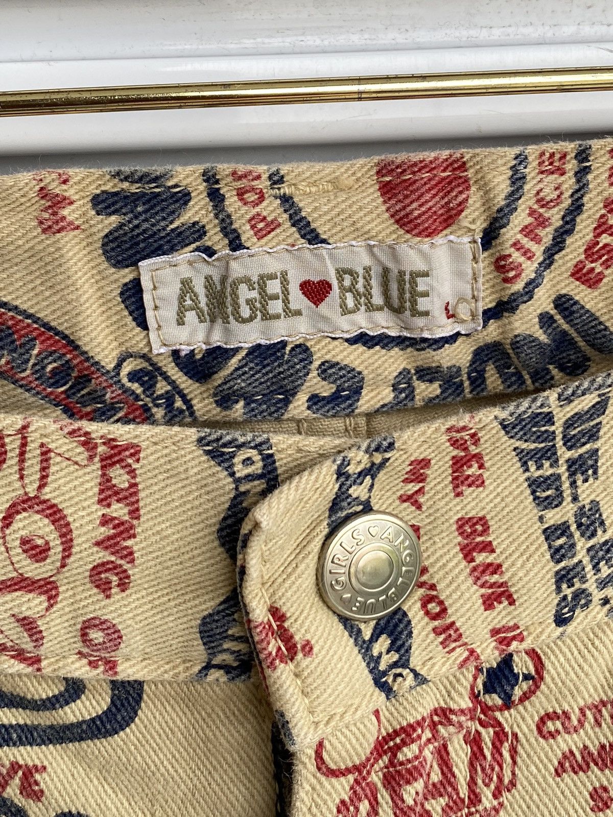 Angel Blue Vintage Angel Blue Printed All Overprinted / Hysteric Size US 26 / EU 42 - 8 Thumbnail