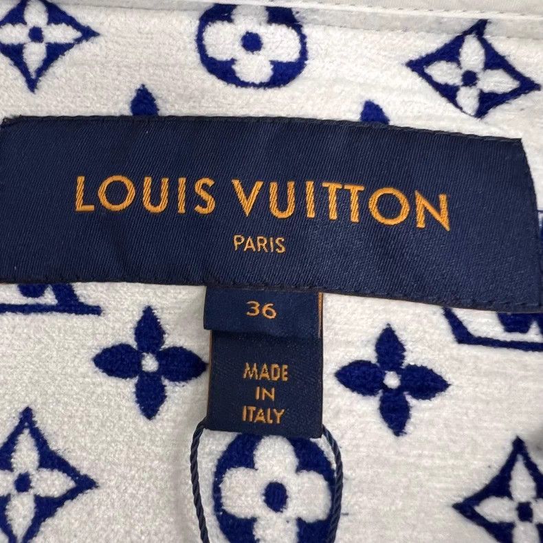 Louis Vuitton Louis Vuitton Blue velvet logo full-print print hooded jac Size XS / US 0-2 / IT 36-38 - 4 Thumbnail