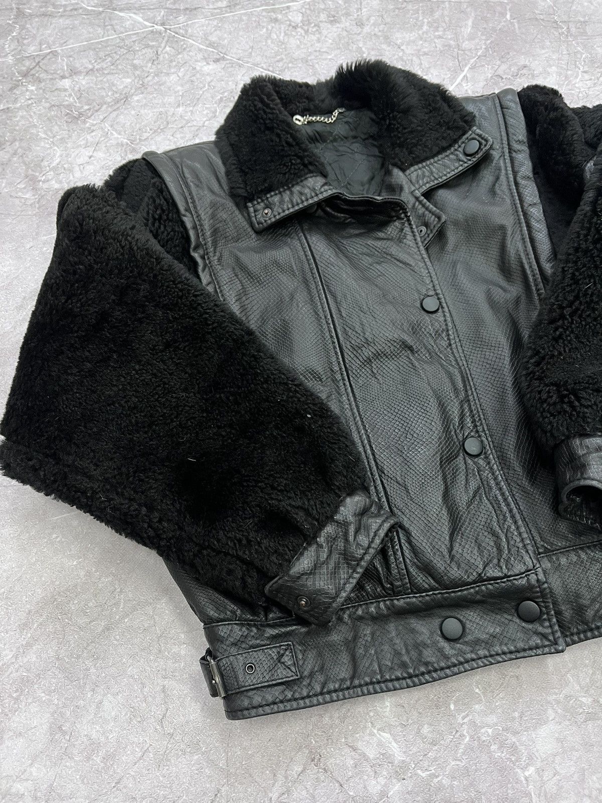 Japanese Brand × Vintage SALE💣💣 Vintage B3 Style Aeroforce Shearling Leather Jacket Size US S / EU 44-46 / 1 - 2 Thumbnail