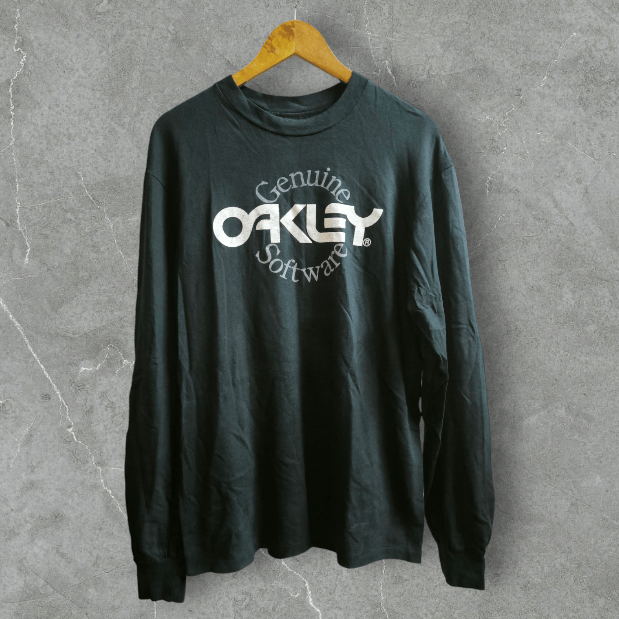 Hanes × Oakley × Vintage Software Longsleeve Black Tee Size US L / EU 52-54 / 3 - 8 Thumbnail