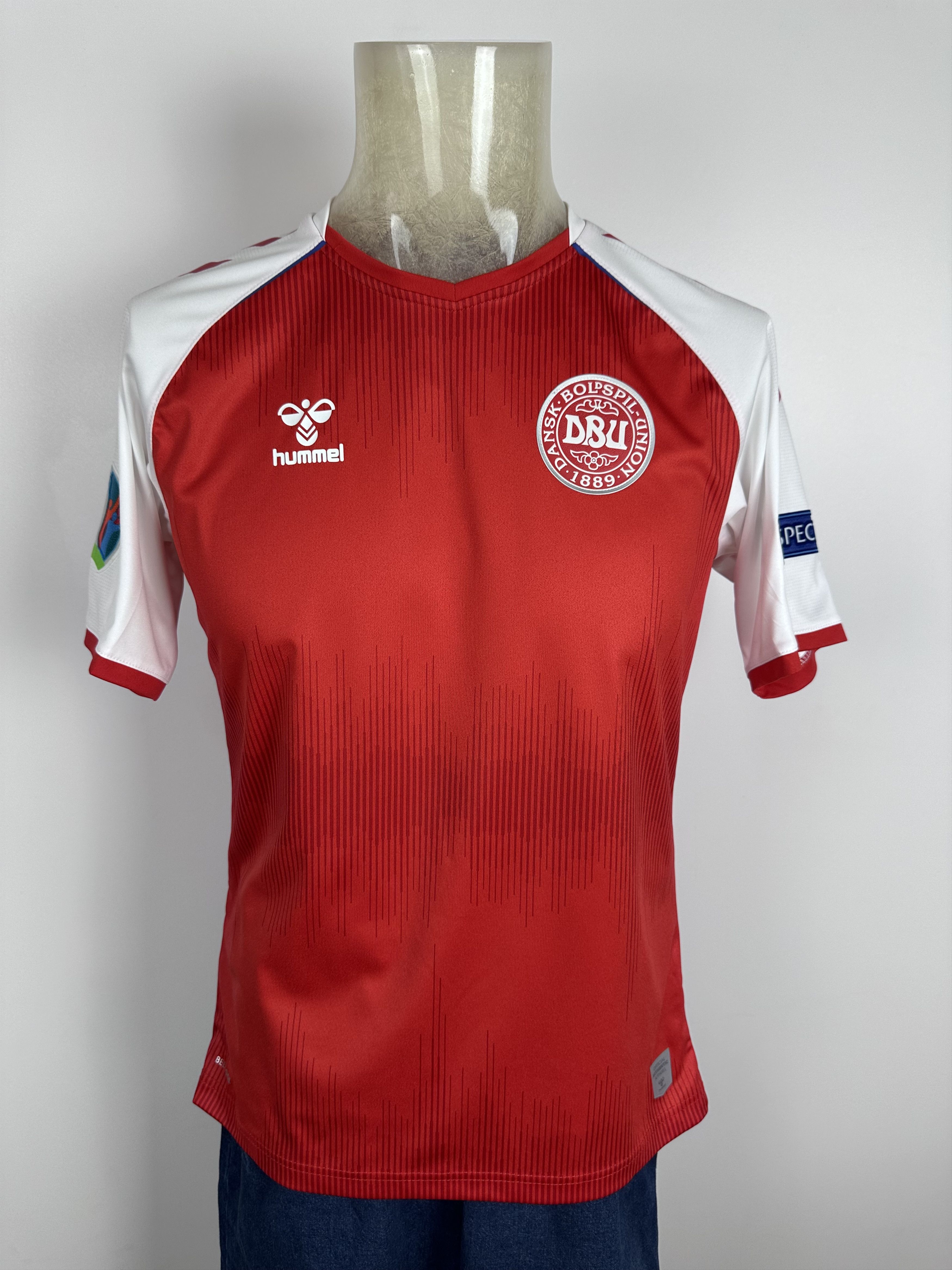 Hummel DENMARK 2021 22 HOME FOOTBALL SHIRT SOCCER JERSEY HUMMEL RED Size US M / EU 48-50 / 2 - 1 Thumbnail