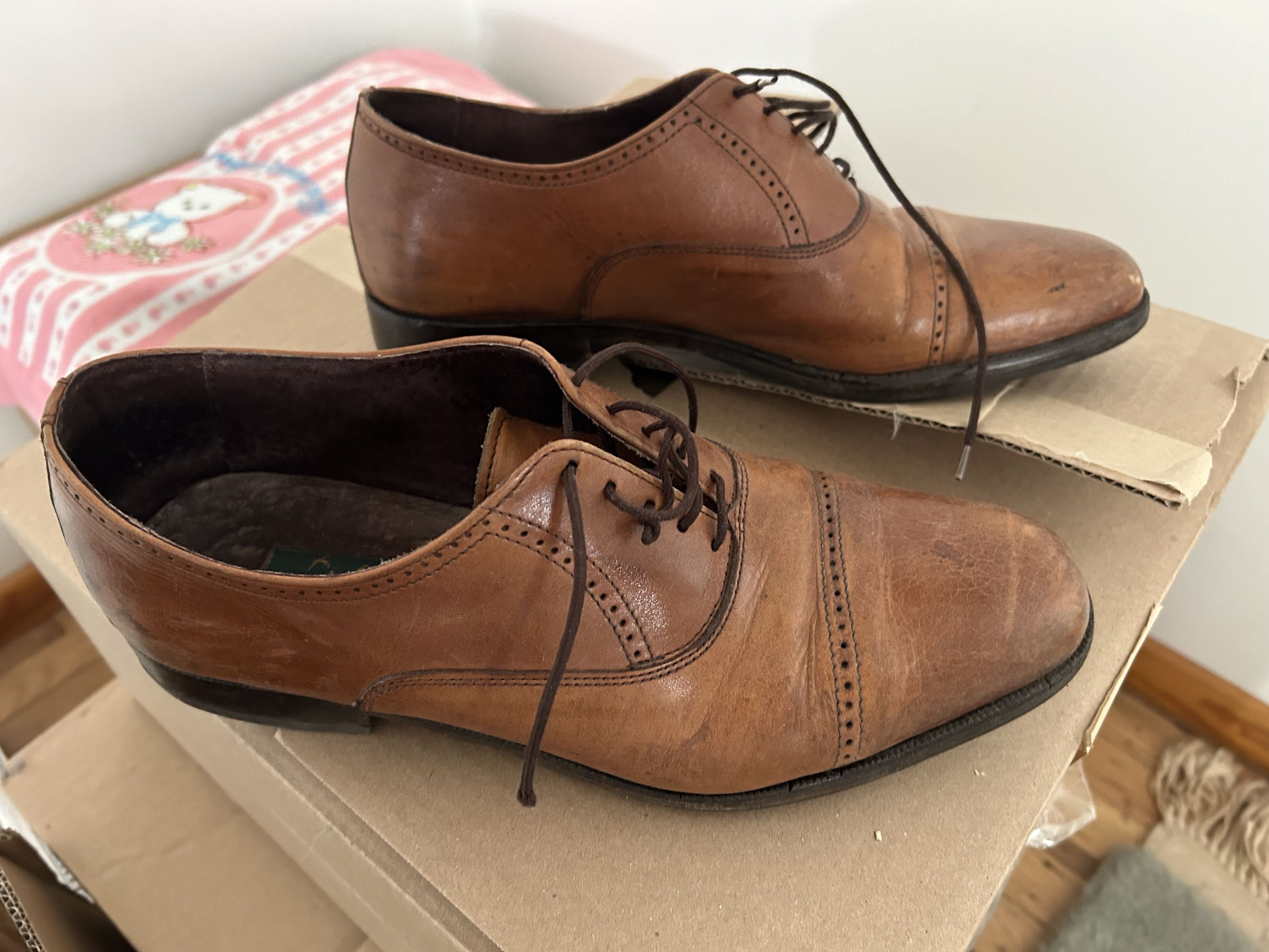 Vintage Leather Cap Toe Oxford Lace Up Shoes 44 Euro 10 1/2 in Brown, Men's (Size 10.5)