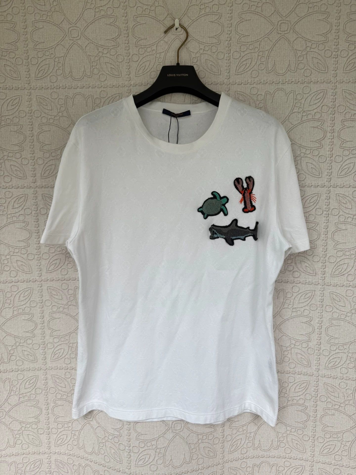 Louis Vuitton white short sleeve shirt with marine prints Size US S / EU 44-46 / 1 - 1 Thumbnail