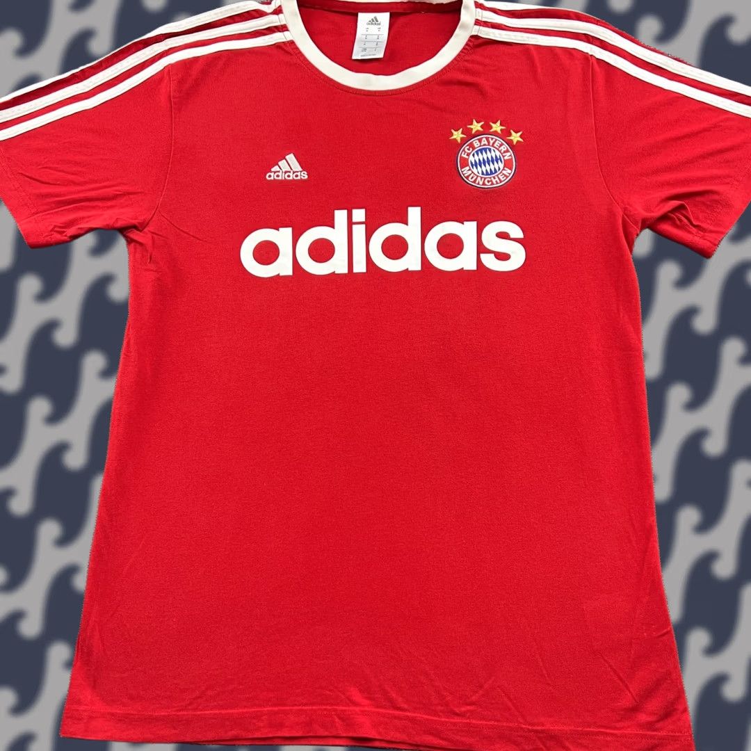 Adidas adidas Bayern Munich Training Shirt Mens Medium Red Jersey Tee Size US M / EU 48-50 / 2 - 1 Thumbnail