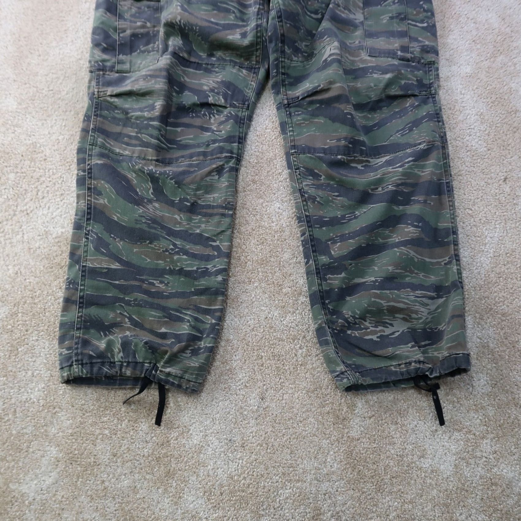 Rothco VINTAGE Rothco Cargo Pants Camouflage Green 42x31 XL 90s Army USA Mens Baggy Trousers Size US 42 / EU 58 - 2 Thumbnail