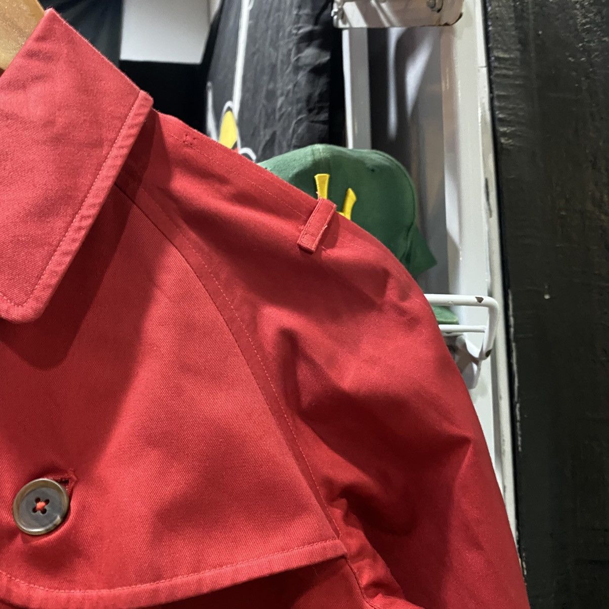 Burberry × Burberry Prorsum VTG Burberry London Men’s Trench Coat Double Breasted Size M Size US M / EU 48-50 / 2 - 10 Thumbnail