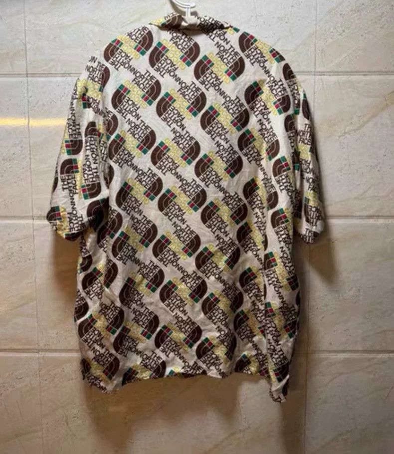 Gucci Gucci North side co-branded full-print short-sleeved shirt Size US S / EU 44-46 / 1 - 8 Thumbnail