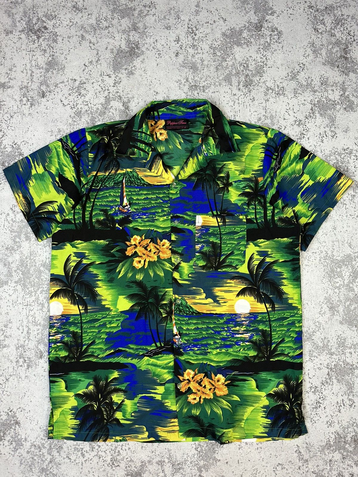 Vintage Vintage Hawaiian Shirt Tree Green Ocean Sunset Print Size US L / EU 52-54 / 3 - 1 Thumbnail