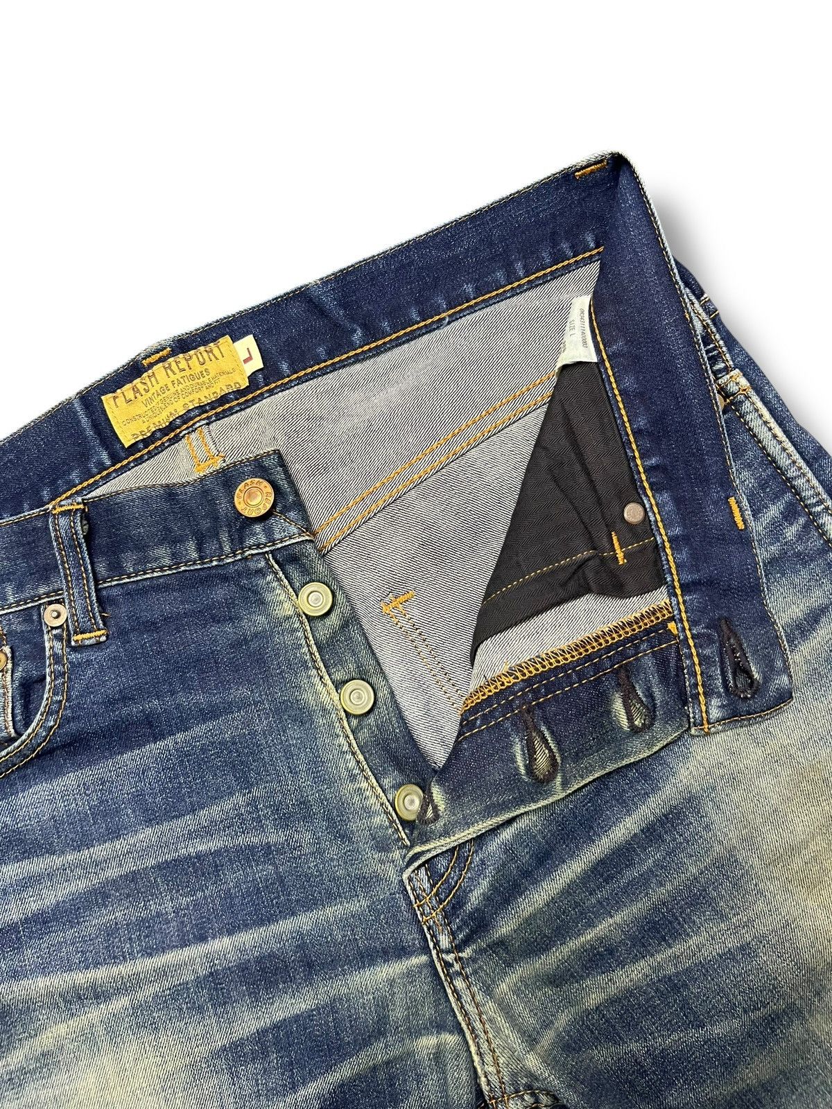 Japanese Brand Flash Report Vintage Japan - Faded Blue Wash Style Jeans Size US 35 - 8 Thumbnail