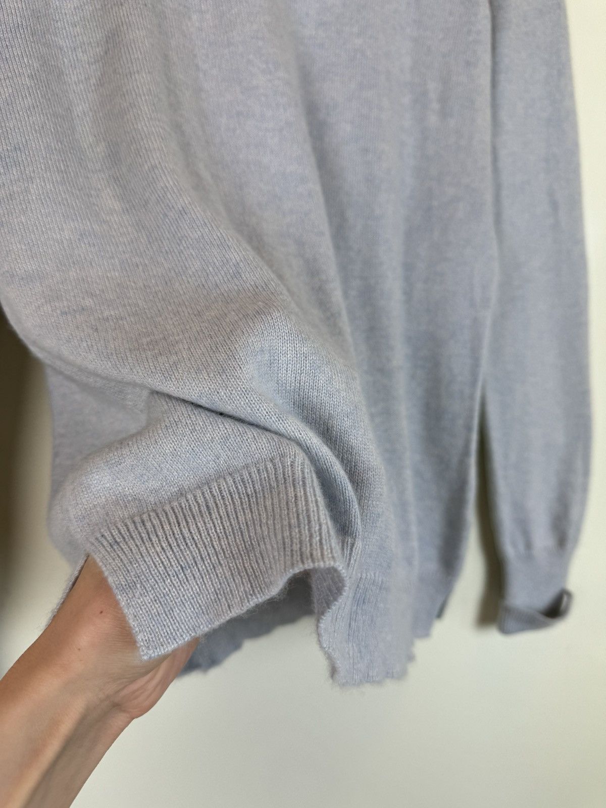Bompard Eric Bompard cashmere silk greyish blue jumper sweater M Size M / US 6-8 / IT 42-44 - 4 Thumbnail