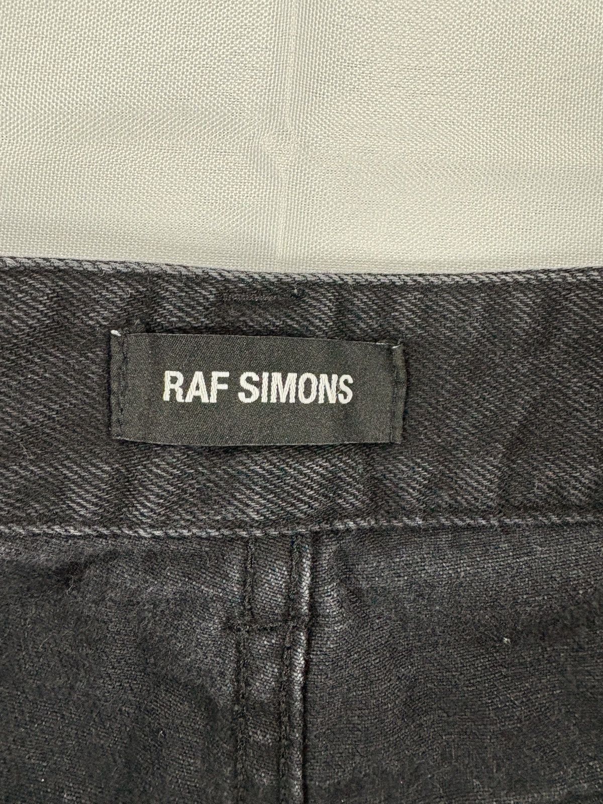 Raf Simons Raf Simons AW18 Drug Patch Black Jeans Size 2C-B Size US 32 / EU 48 - 4 Thumbnail
