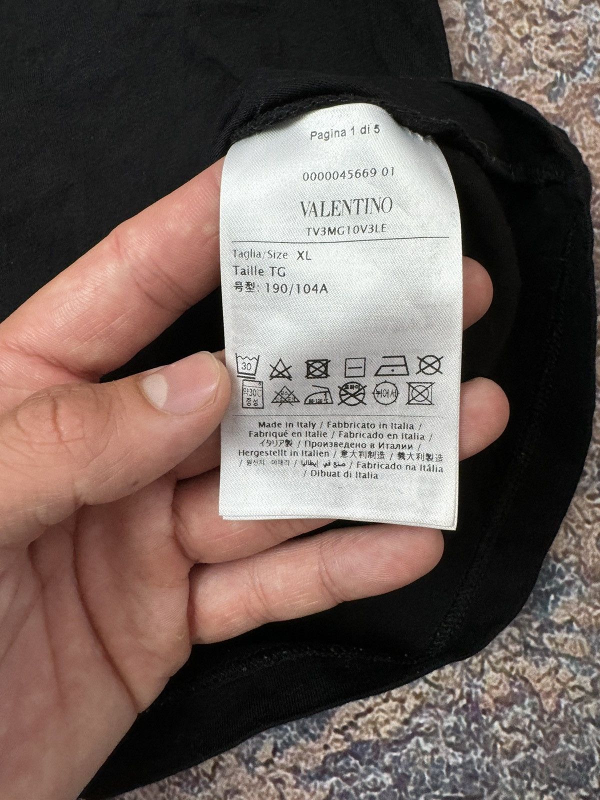 Valentino × Vintage Valentino Logo Tee Size US XL / EU 56 / 4 - 9 Thumbnail
