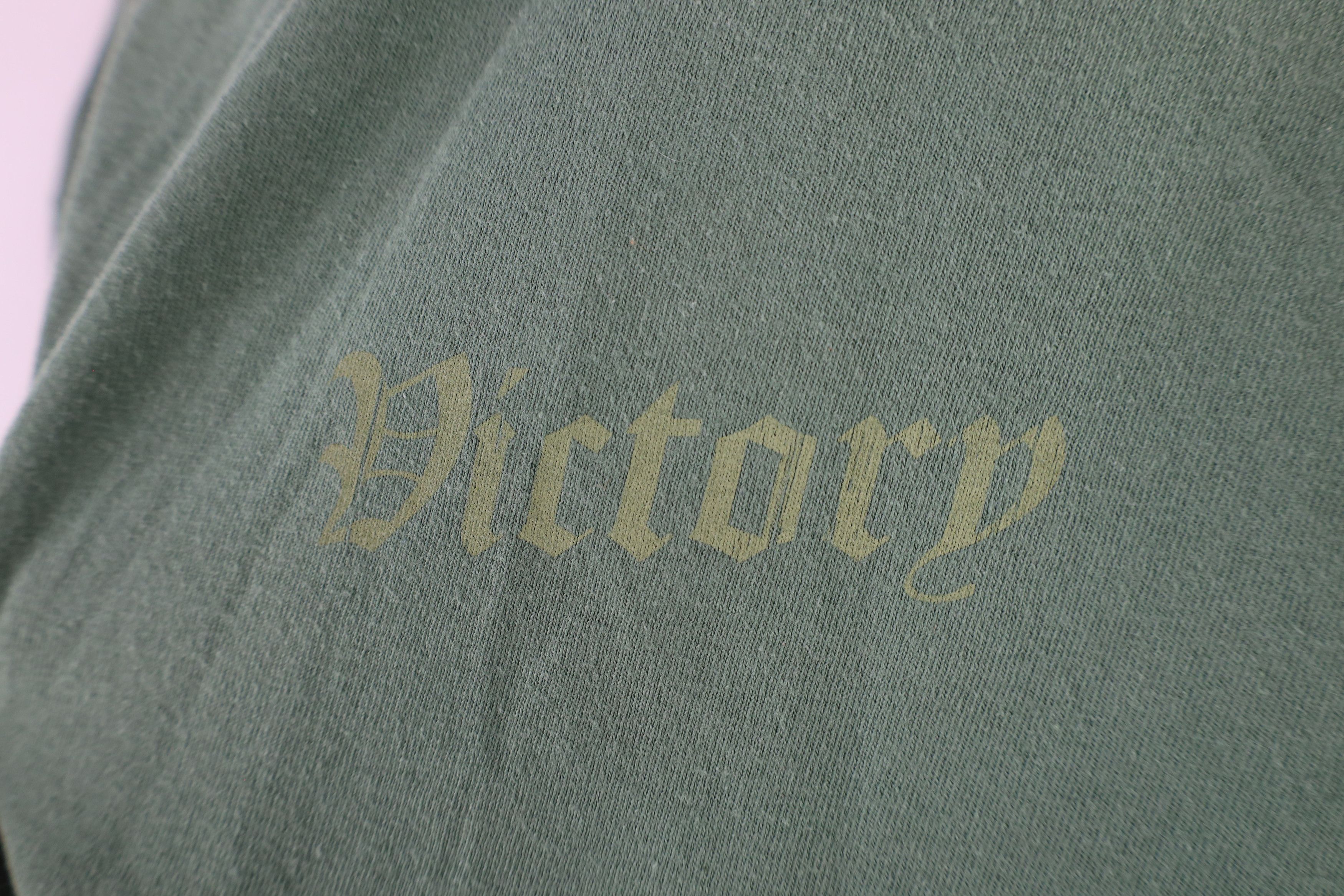 Vintage Vintage Spell Out Victory Motorcycles Skull Skeleton T-Shirt Size US L / EU 52-54 / 3 - 4 Thumbnail