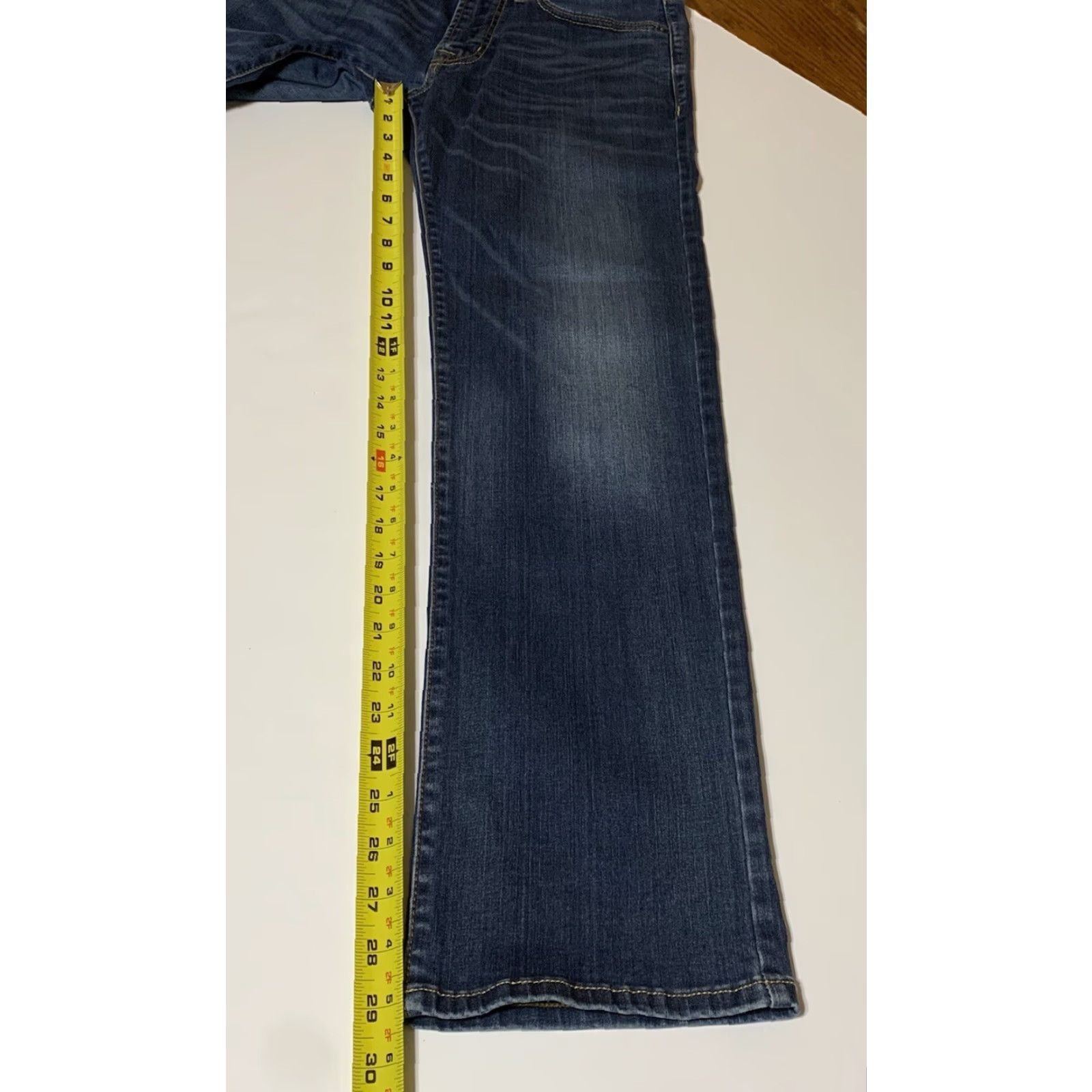 American Eagle Outfitters VINTAGE American Eagle Original Straight Jeans Mens 28x29 Blue Denim Cotton Blend Fade Lines Whiskers Pockets Size US 28 / EU 44 - 5 Thumbnail