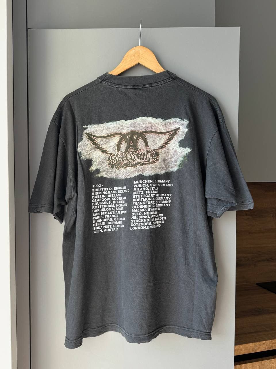 Aerosmith × Band Tees × Vintage Aerosmith Get A Grip 1993 Travis Scott Tour T-Shirt Vintage Size US XL / EU 56 / 4 - 7 Thumbnail
