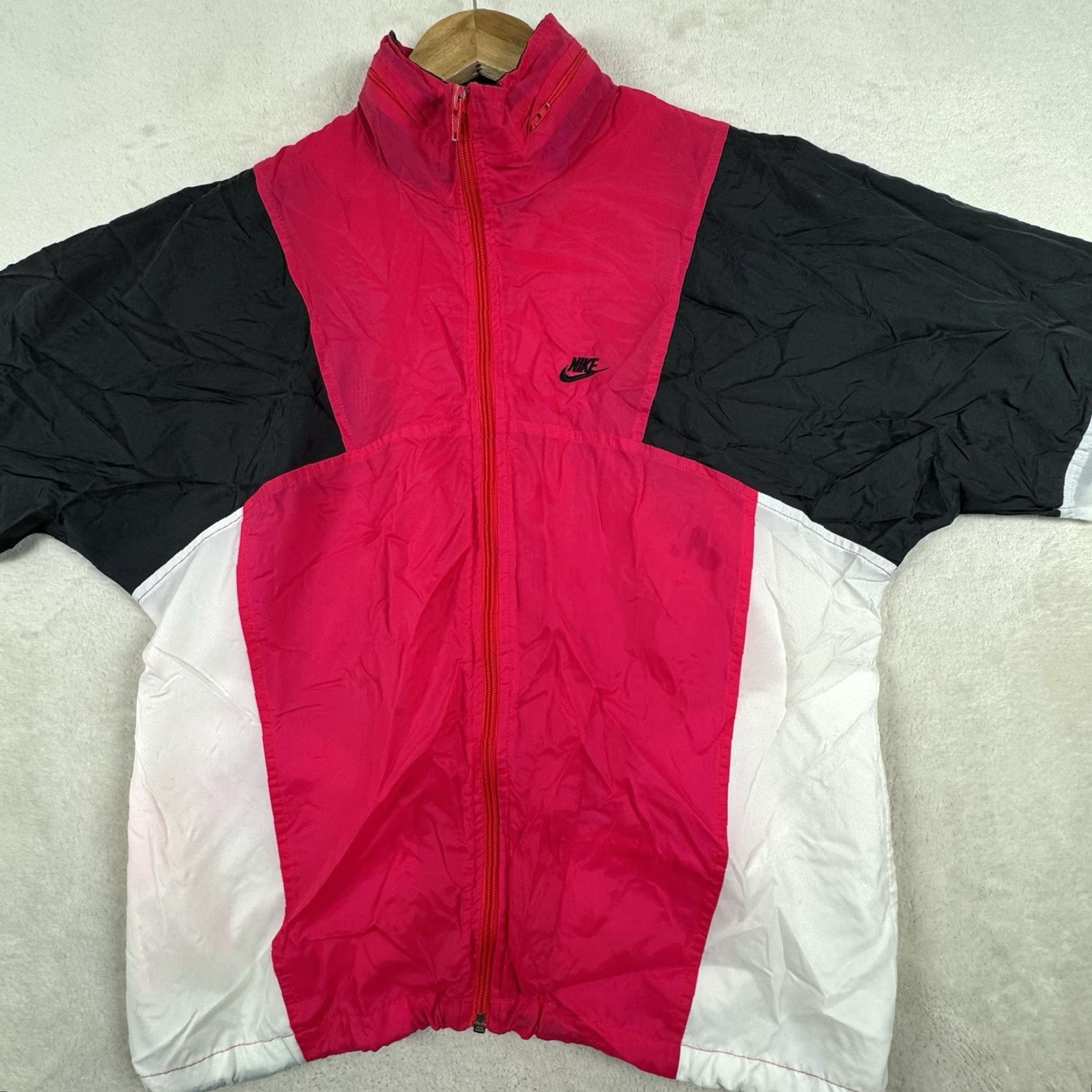 Nike VINTAGE Nike Windbreaker Jacket M Men Zip Hooded Black White Pink Neon 90s 80s Sports Geometric Pattern"} Size US M / EU 48-50 / 2 - 2 Thumbnail