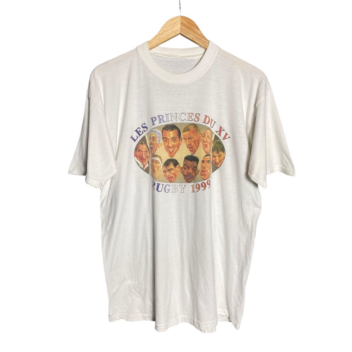 Vintage Vintage 90s Rugby World Magazine Big Head T-Shirt Size US L / EU 52-54 / 3 - 1 Thumbnail