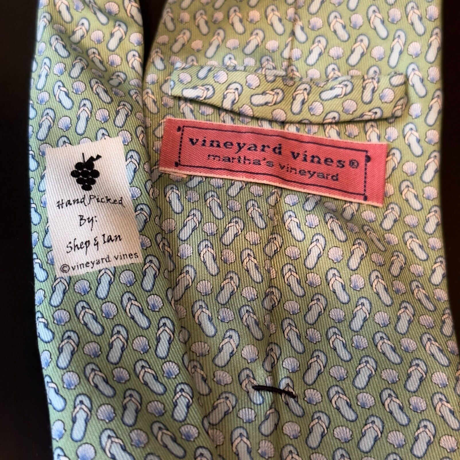 Vineyard Vines Vineyard Vines-Martha’s Vineyard Green Tie-Flip Flops&Shells Size ONE SIZE - 3 Thumbnail