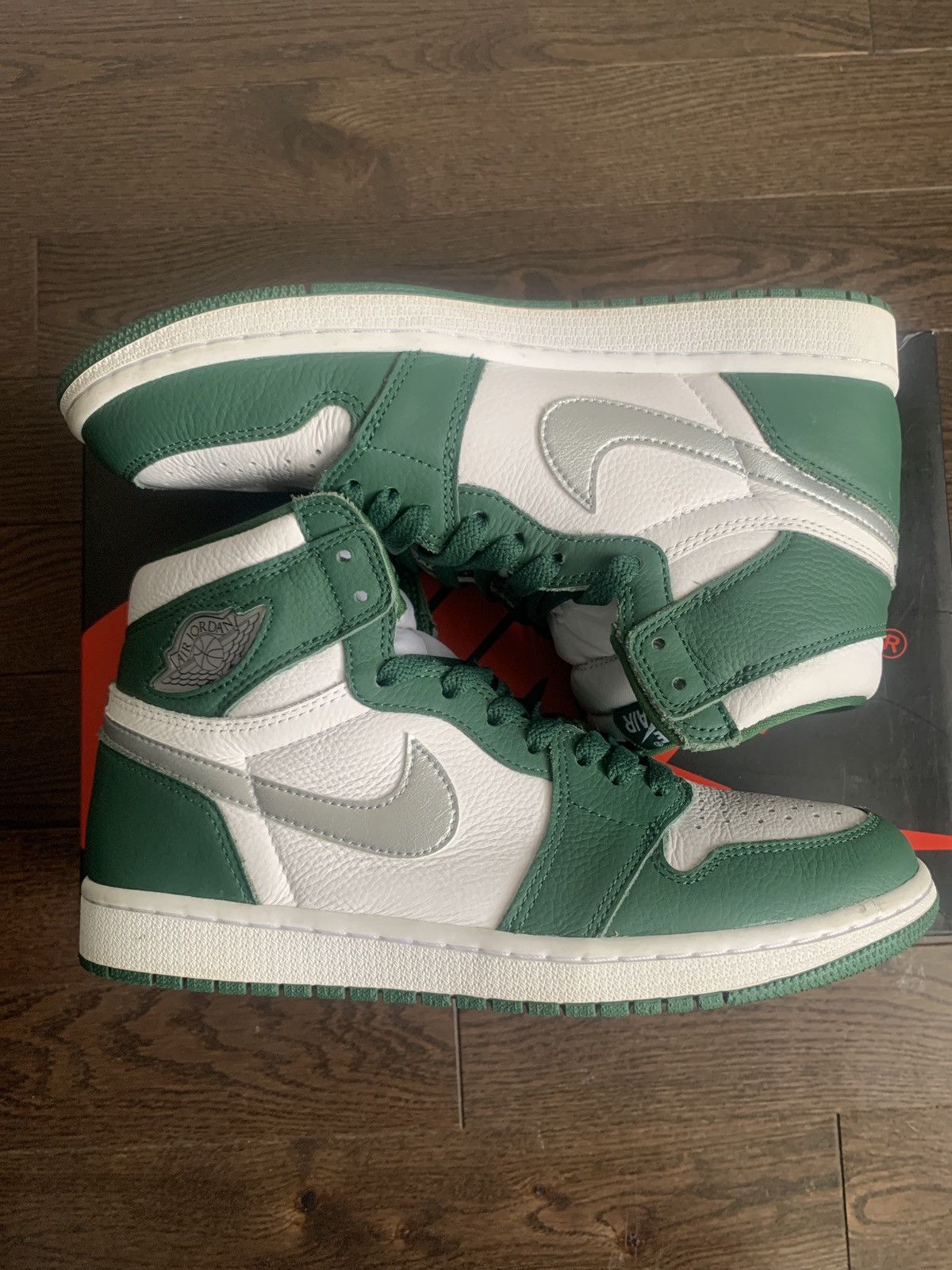 Jordan Brand Jordan 1 Retro High OG Gorge Green Size US 9 / EU 42 - 5 Thumbnail