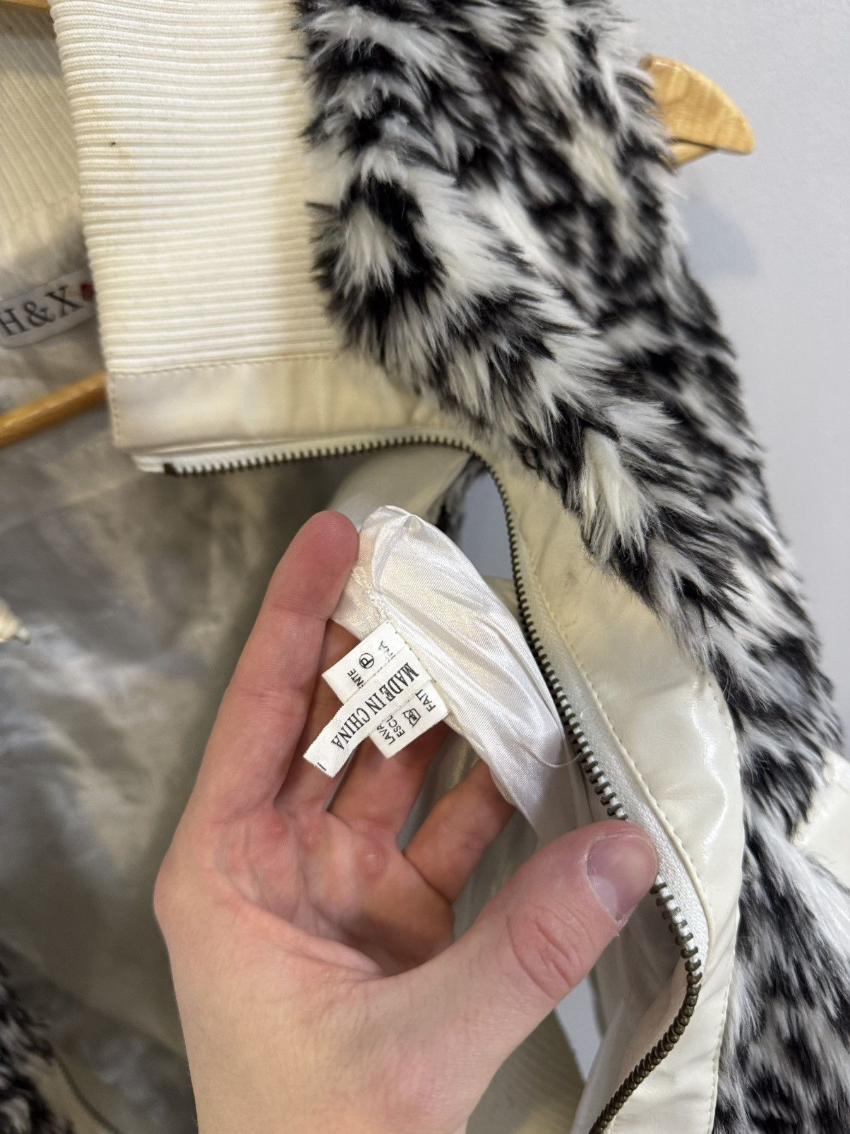 If Six Was Nine Y2K Faux Fur Vest Jacket Women’s Size S / US 4 / IT 40 - 6 Thumbnail