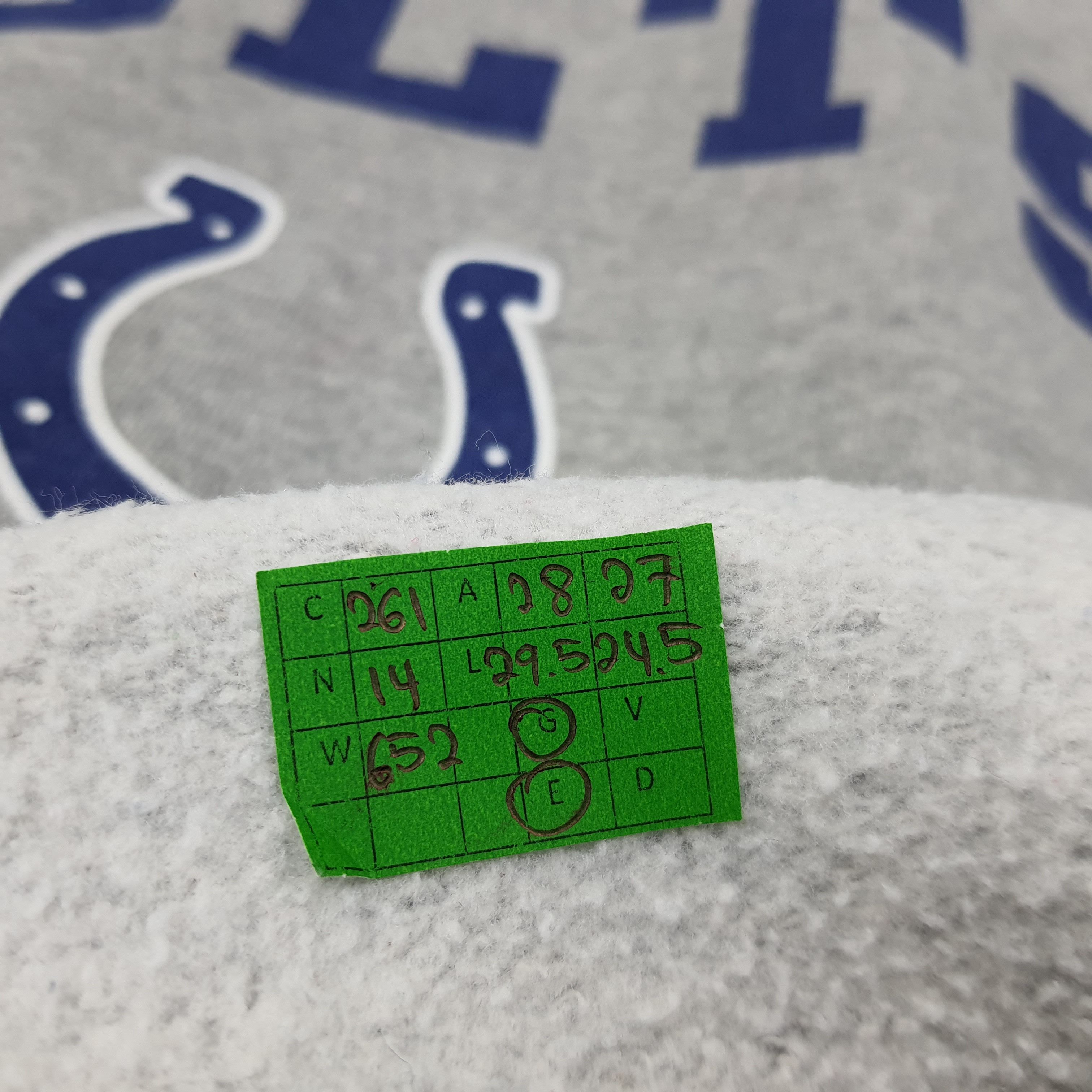 NFL Vintage NFL Indianapolis Colts American Team Hoodie C261N14 Size US XXL / EU 58 / 5 - 5 Thumbnail
