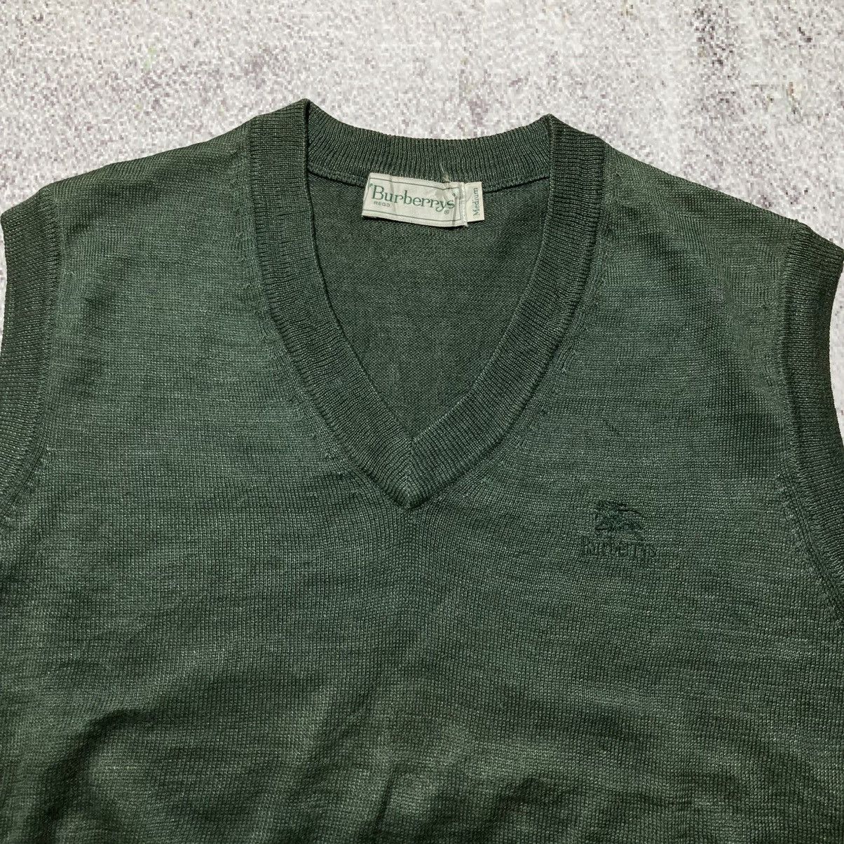 Burberry 1990s Burberrys Small Logo Knit Vest Green Forest Luxury Size US M / EU 48-50 / 2 - 4 Thumbnail